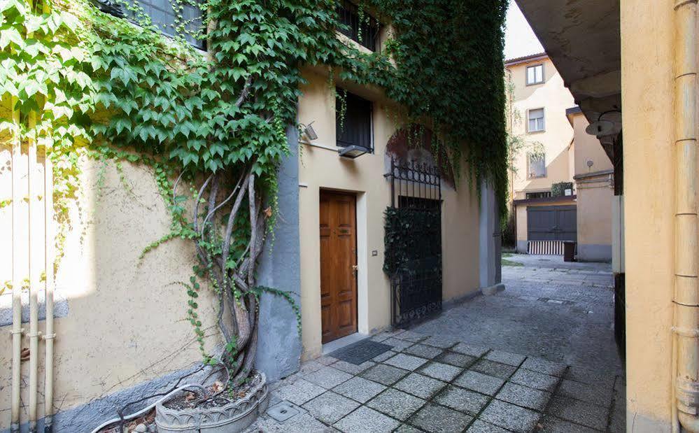 Bed and Breakfast Ekoliving à Milan Extérieur photo